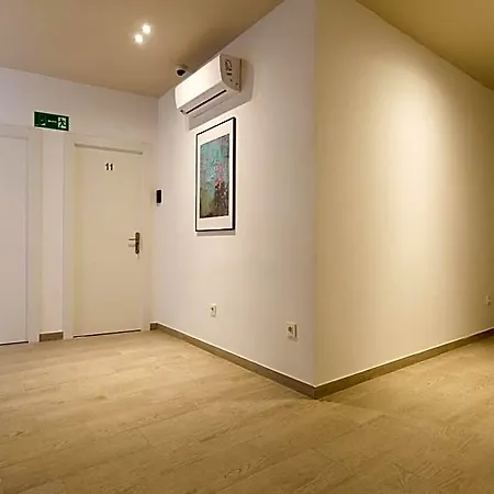 Hostal12