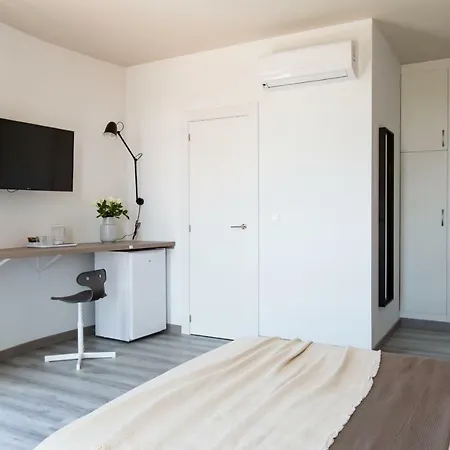 Hostal12 2* El Campello