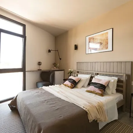 Hotel Hostal12 El Campello
