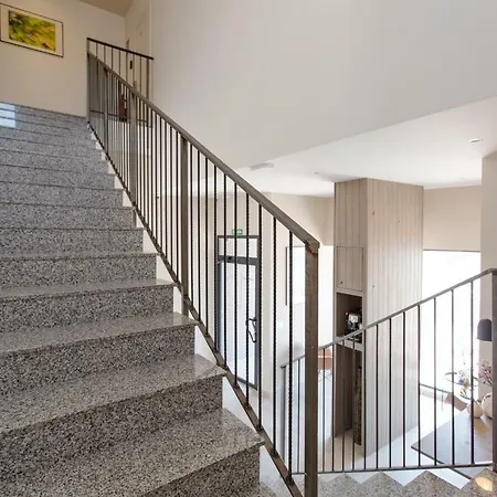 Hotel Hostal12 El Campello