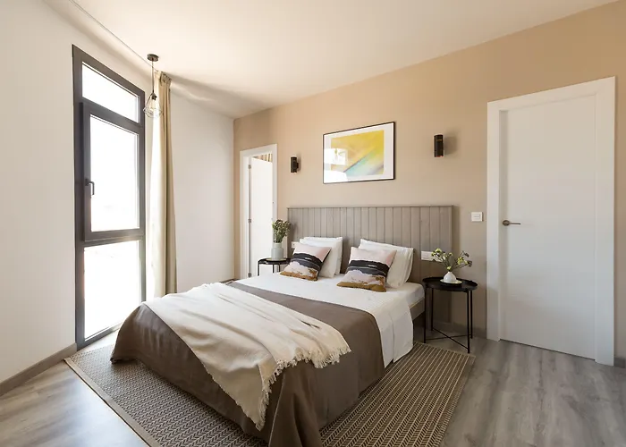 Hostal12 אל קאמפיו