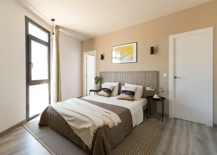 מלון Hostal12