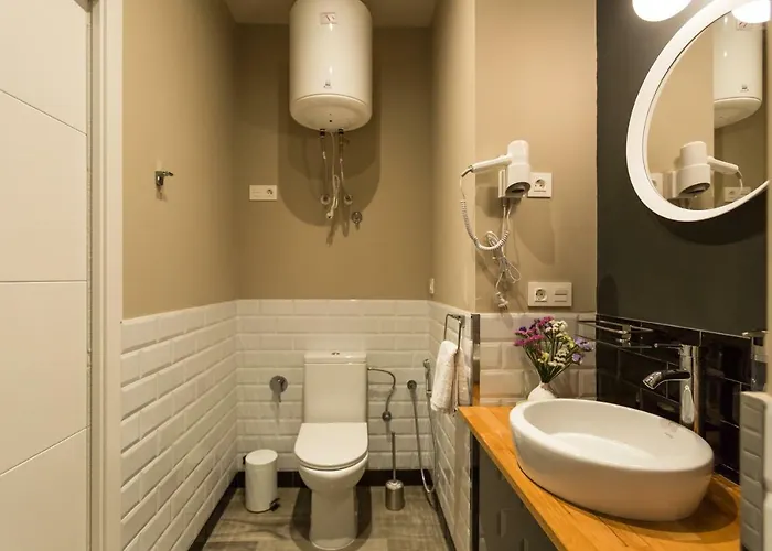 Hostal12 מלון אל קאמפיו