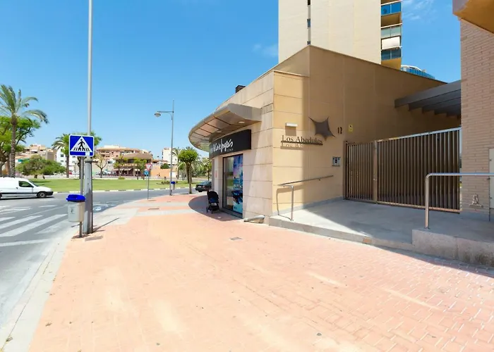 Hostal12 2* אל קאמפיו