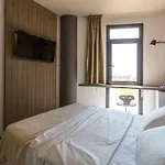 Ξενοδοχείο Hostal12